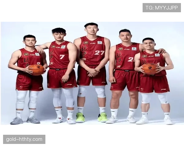 周琦晒的训练餐像私人厨师布置的，我掏钱包先默哀